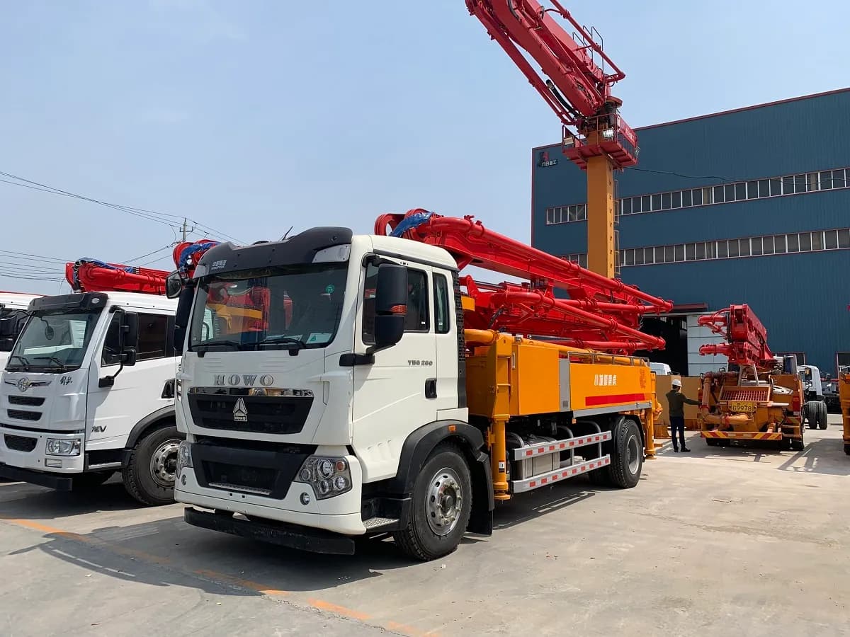 Concrete Pump Truck (Offshore Modified)